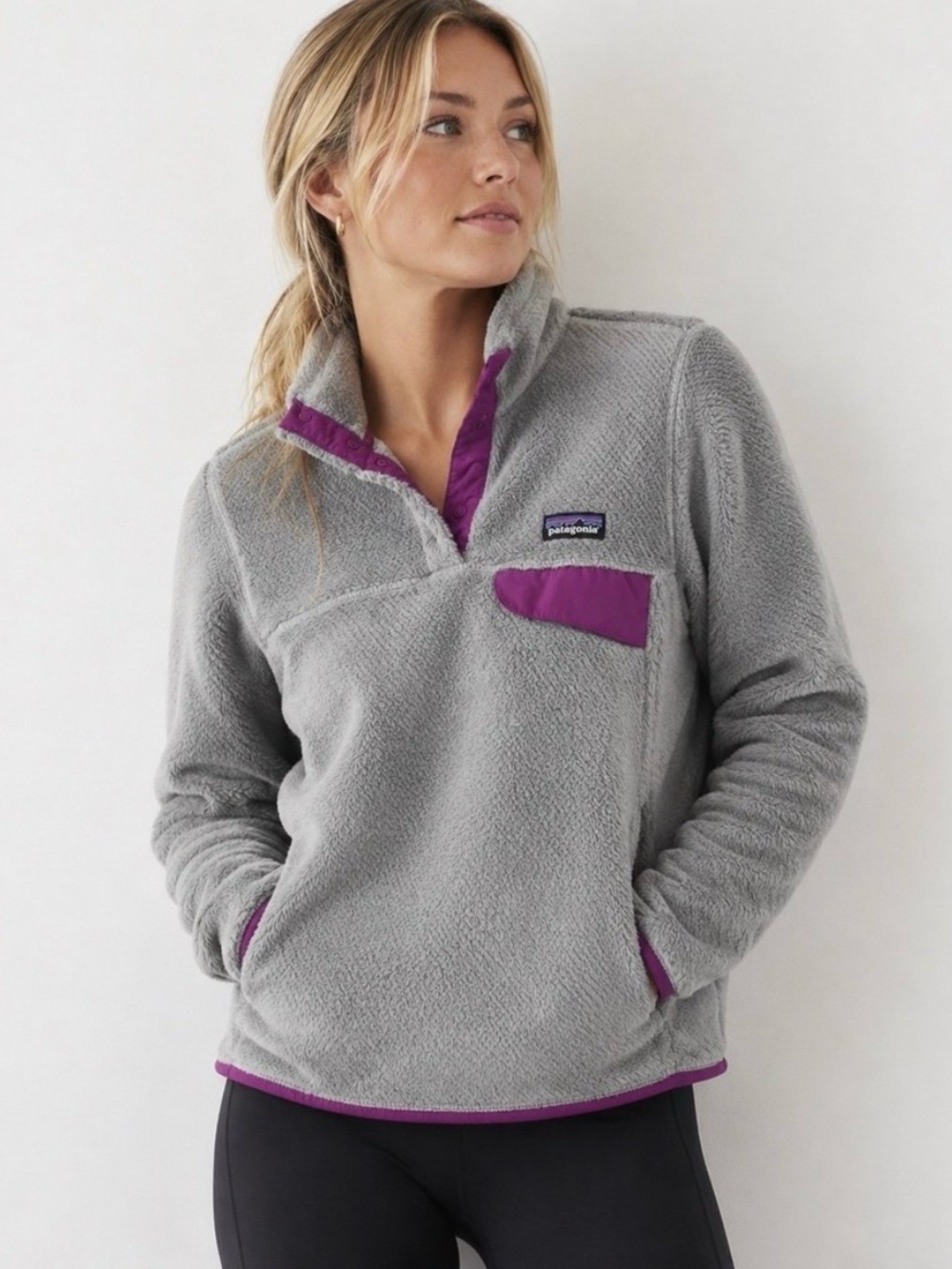 Patagonia Women's Re-Tool Snap-T® Pullover in a grey and purple size Xs